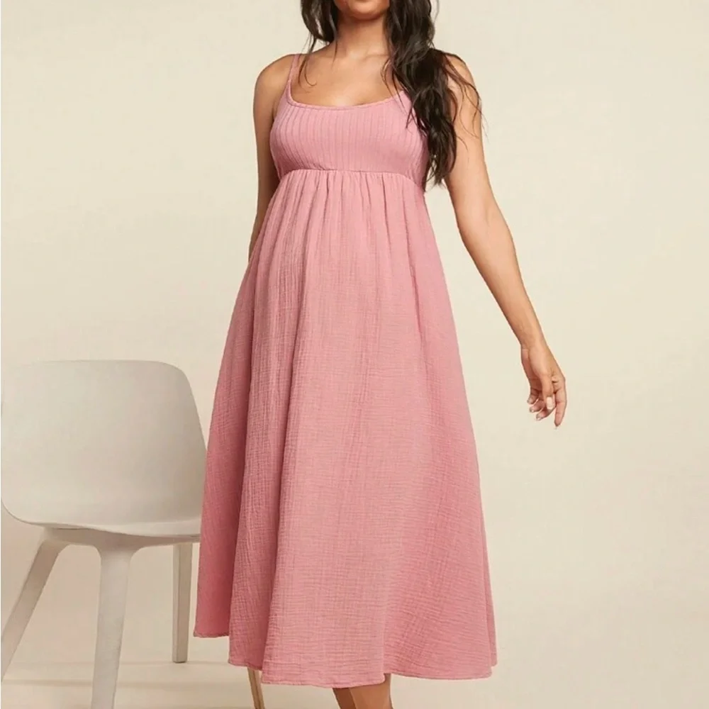 Super comfortable maternity dress 🩷 - Picture 2 of 5